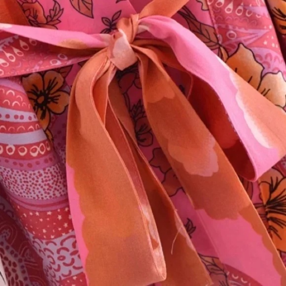 Fuchsia Pink Cosmic Galaxy Moon Boho Short Kimono Coverup Robe - Picture 7 of 10